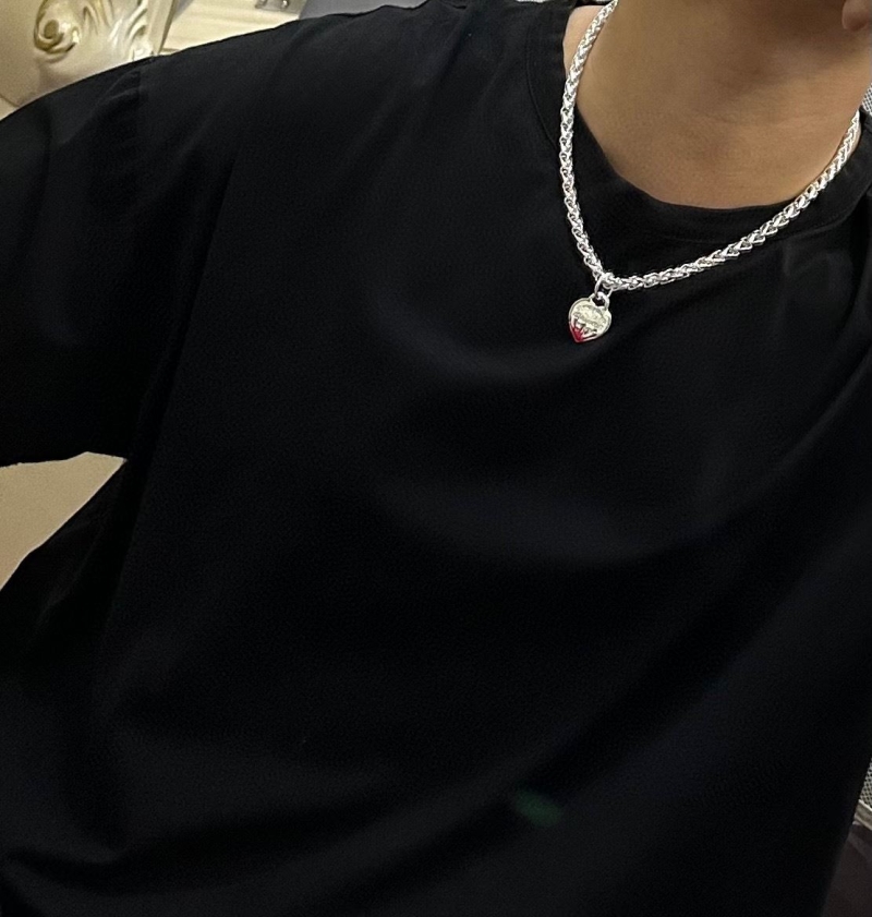 T*f*ny necklaces
